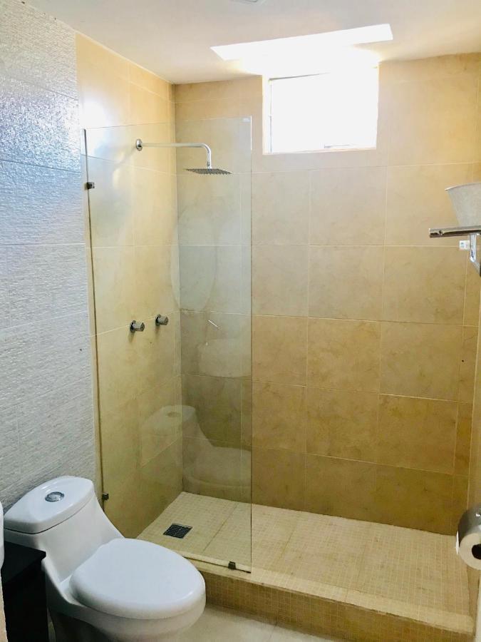 Jr Suite En Zona Residencial Linda Vista - Magnifica Ubicacion Y Tranquilidad. Monterrey Eksteriør billede